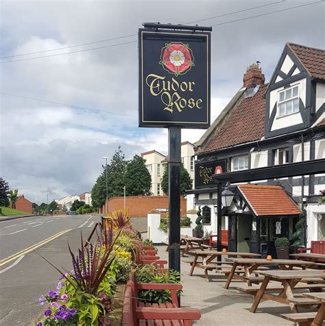 tudor rose gateshead pub